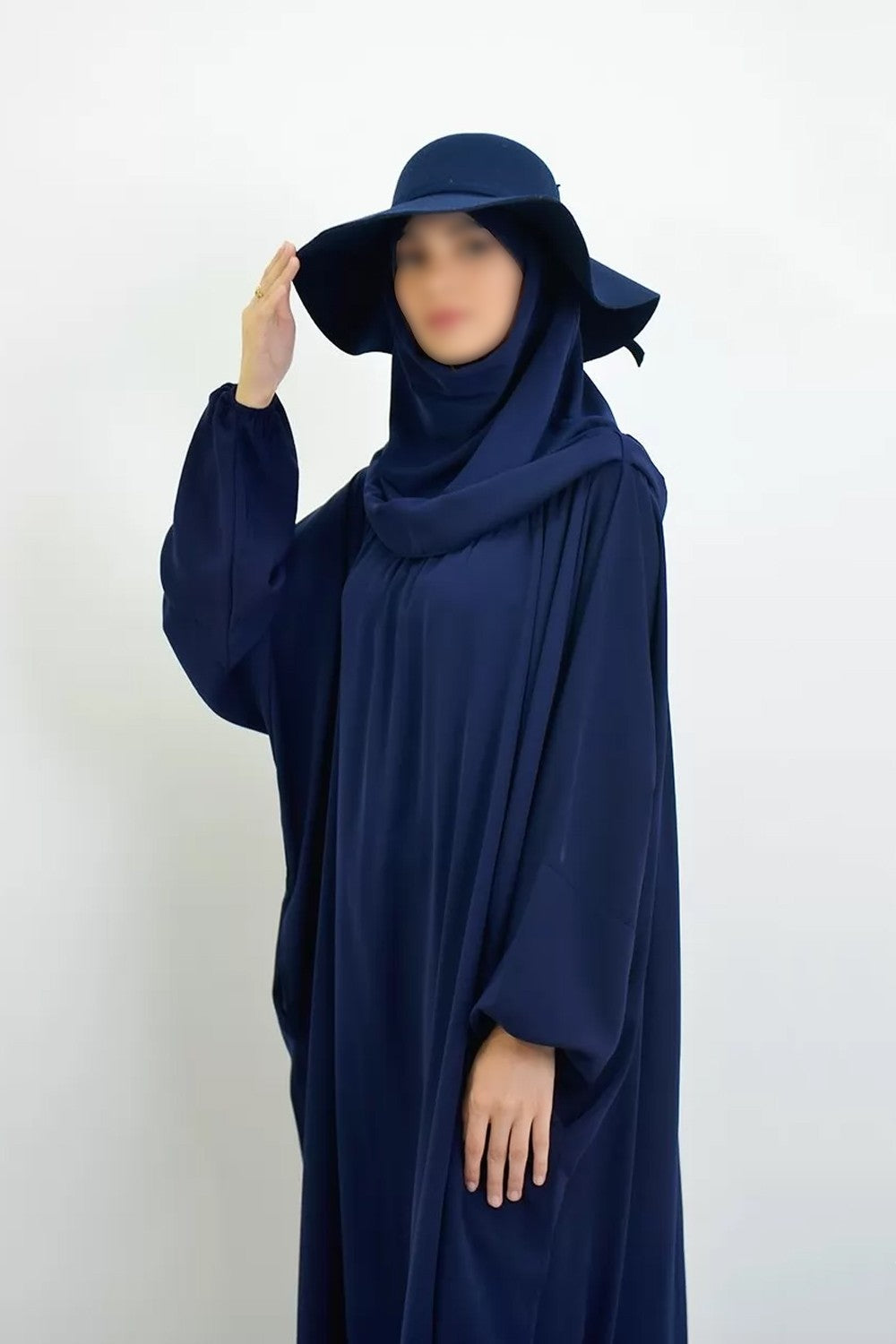 Abaya Jilbab Ajman avec Écharpe – Élégance & Confort | Moultazimoun