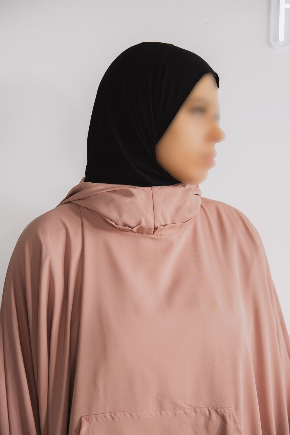 Hijab Sport Femme SafwaFlow™ – Respirant, Anti-Transpiration, Maintien Parfait, Confort Actif