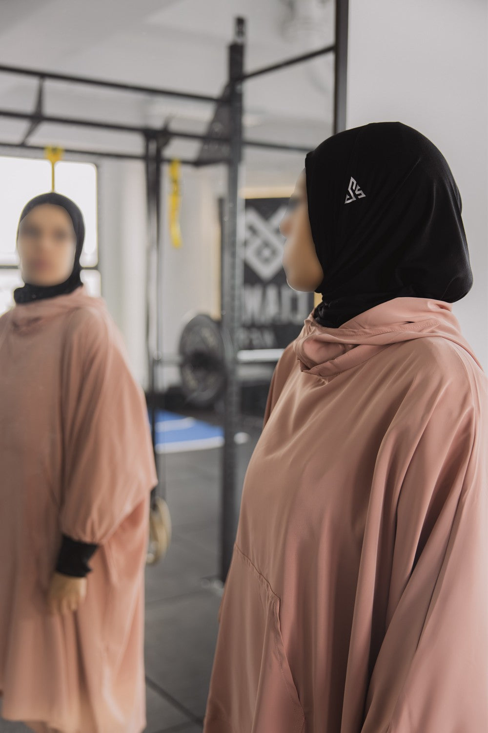 Hijab Sport Femme SafwaFlow™ – Respirant, Anti-Transpiration, Maintien Parfait, Confort Actif