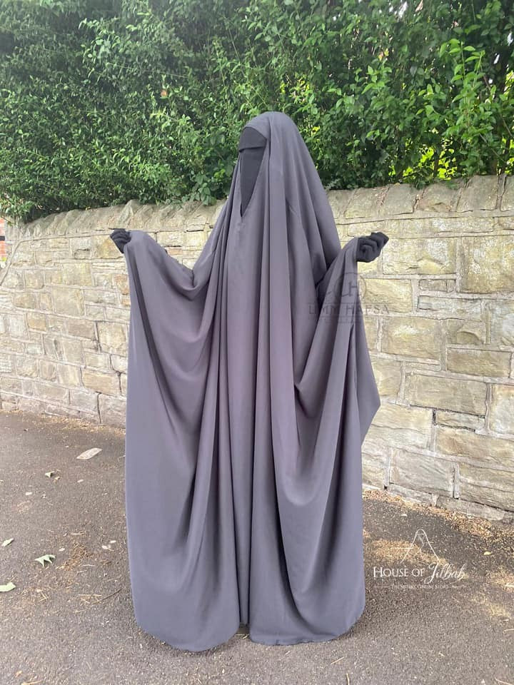 Big Jilbab Saoudien Umm Hafsa Col V