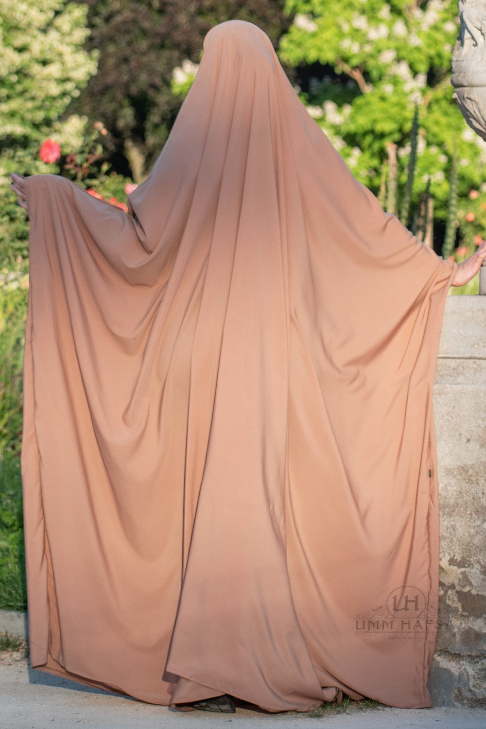 Big jilbab Saoudien Umm Hafsa