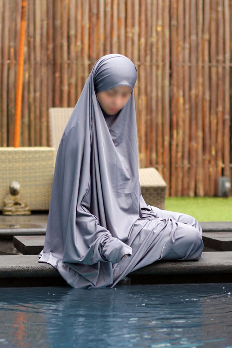 Abaya de Bain 3 Pièces by Umm Hafsa – Élégance & Pudeur à la Plage
