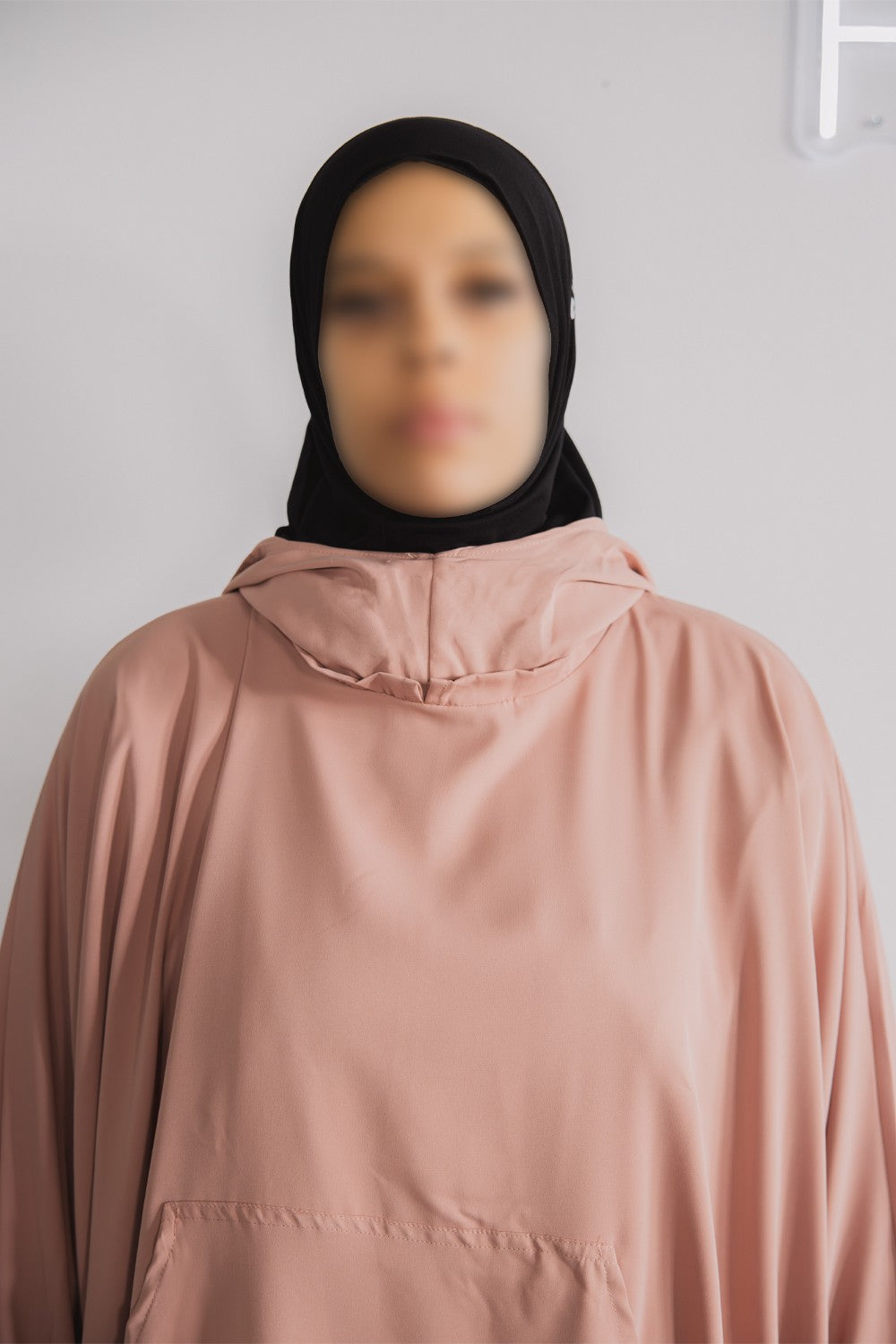 Hijab Sport Femme SafwaFlow™ – Respirant, Anti-Transpiration, Maintien Parfait, Confort Actif